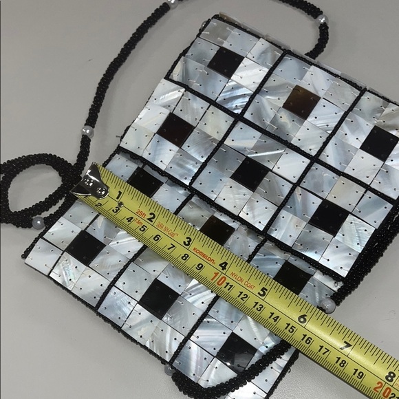 Black and White shell mother of pearl Crossbody Bag one size preowned - Picture 7 of 9